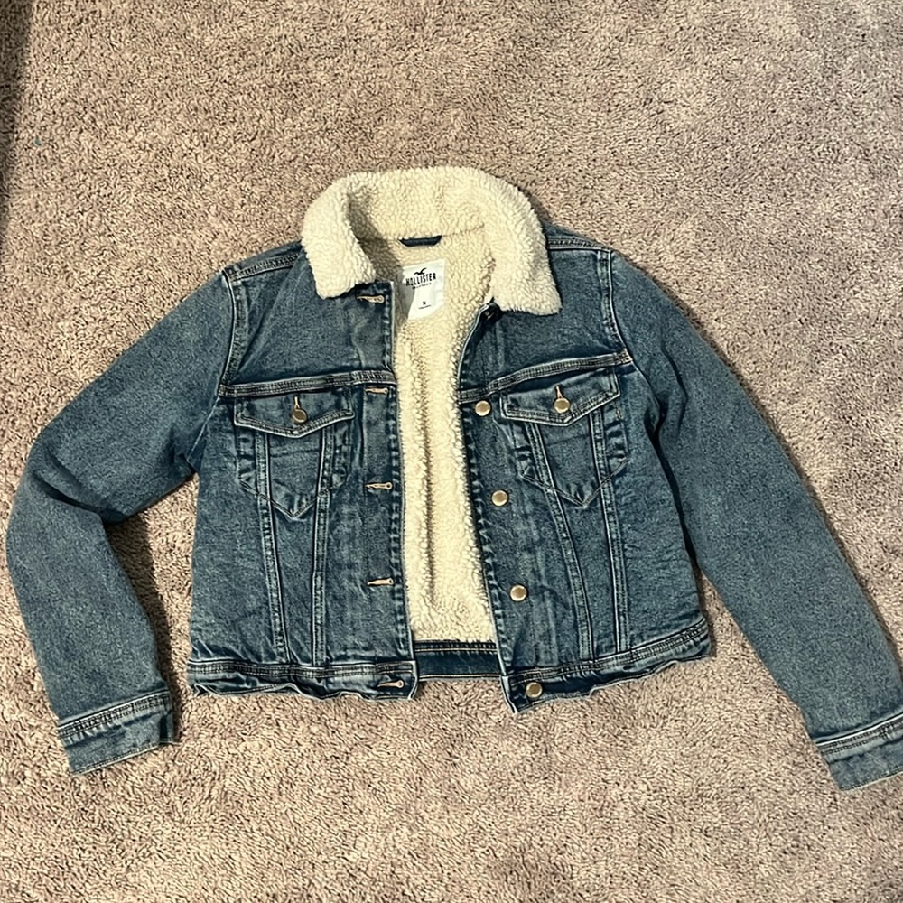 Hollister Sherpa Jean jacket